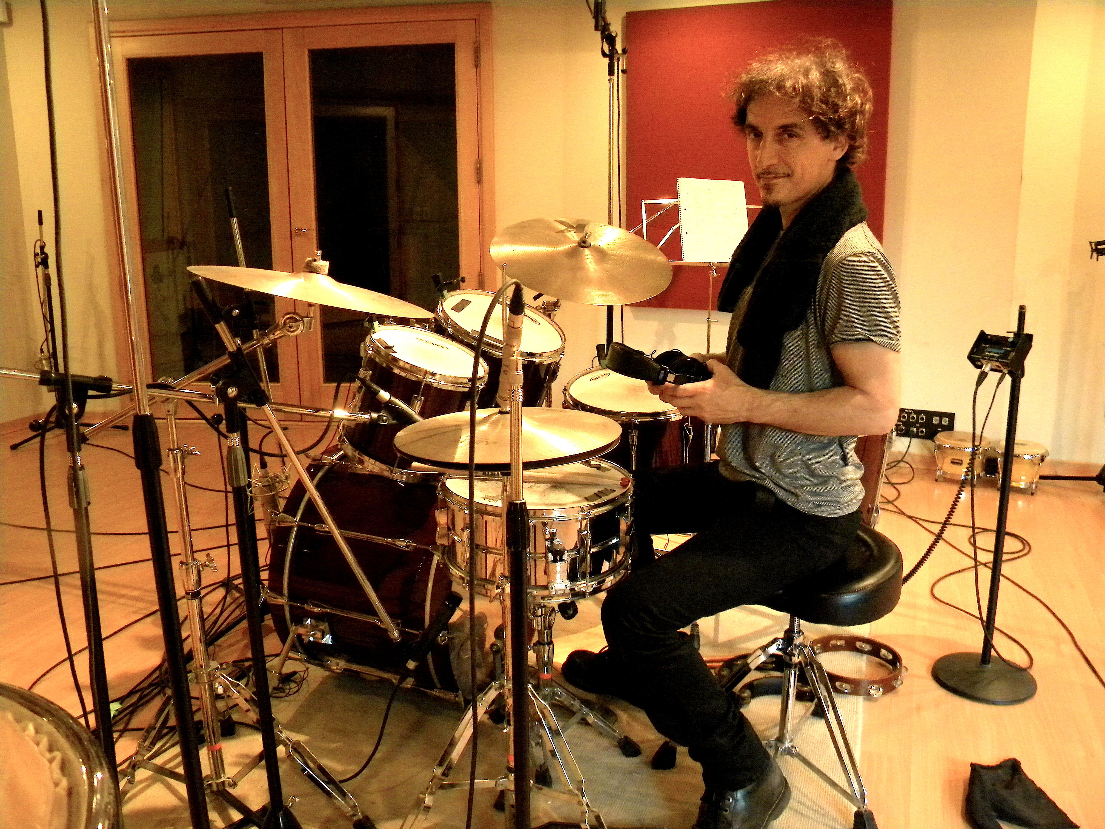 Terminas Haciendo Cosas Normales En Una Vida De Loco la capital