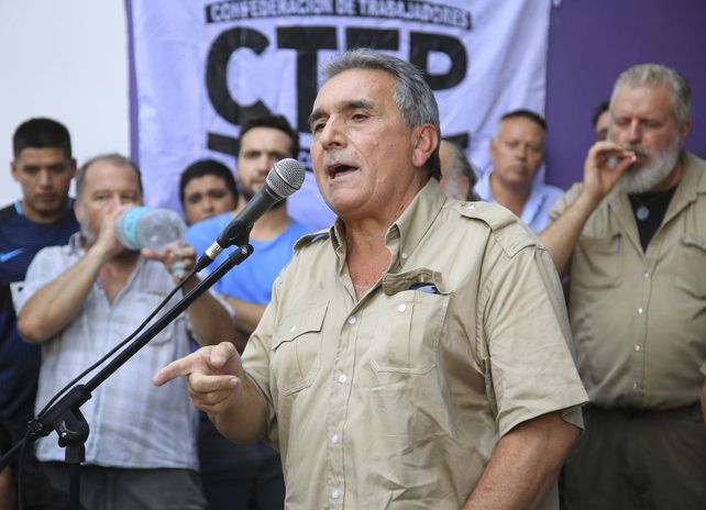 Renunció Schmid al triunvirato de la CGT