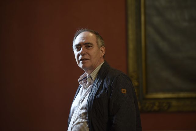 El polit&oacute;logo Hugo Quiroga.