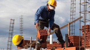 Se necesitan casi 12 años de sueldos mínimos para construir una casa en Santa Fe&nbsp;