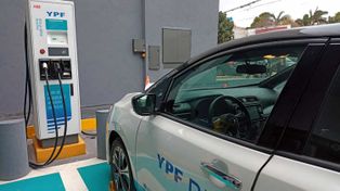 Rosario registró 7 autos eléctricos e híbridos por día en el primer trimestre
