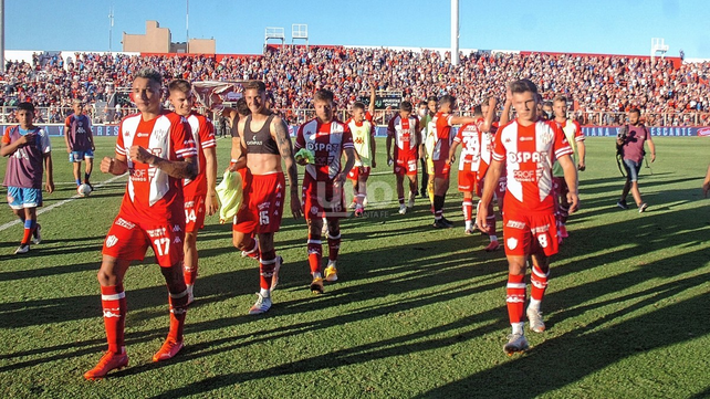 Unión no depende de sí mismo para llegar a la Sudamericana