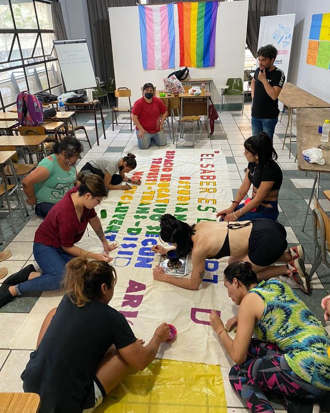El grupo que estudia en este EMMPA también para trans