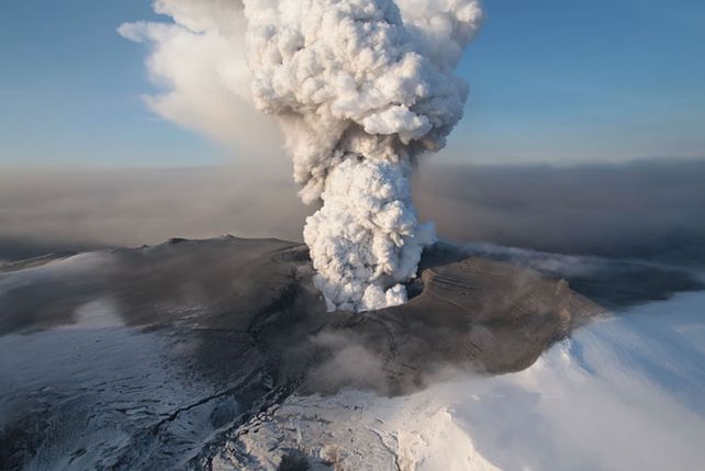 Las cenizas del volcán también podrían afectar una vasta región del sur de Santa Fe