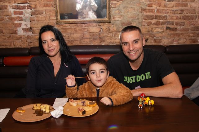 Alejandra Córdoba, Bartolomé Lami Córdoba y Sergio Lami