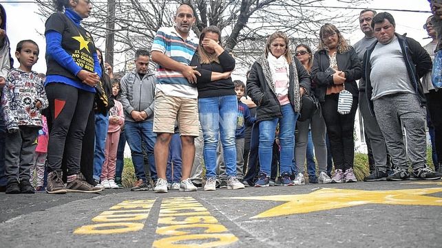 Una estrella amarilla en memoria de Francisco Sueldo