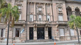 El gobierno defendió el llamado al diálogo a los 13 precandidatos: La idea es avanzar en un piso de entendimiento