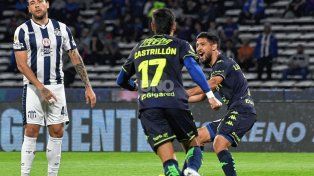 Unión, más allá de los resultados, jugó mejor afuera que de local