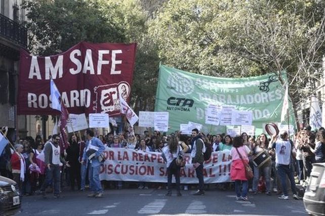 se va la segunda. La huelga del viernes