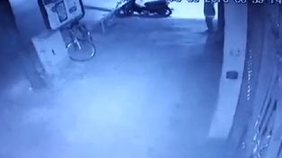“Trapitos” robaron una cámara de seguridad en un bar de Bulevar