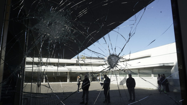 El edificio del Distrito Sur fue blanco de una balacera con un mensaje dirigido a Guille Cantero