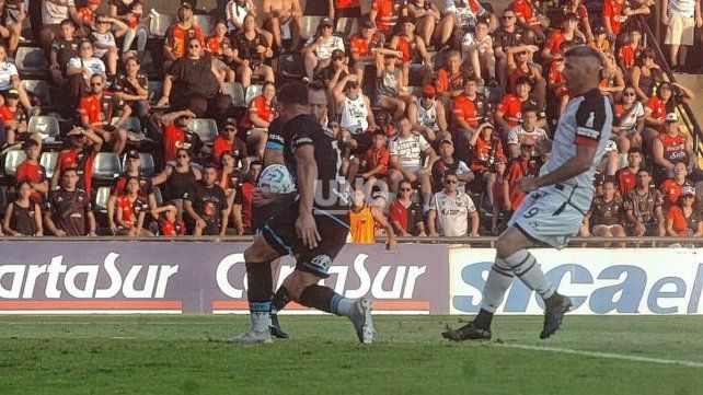 ¿Colón irá televisado en su visita a Gimnasia (J) por la fecha 25?