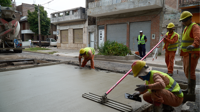 El intendente Pablo Javkin encabezó la presentación del Plan de Calles 2026