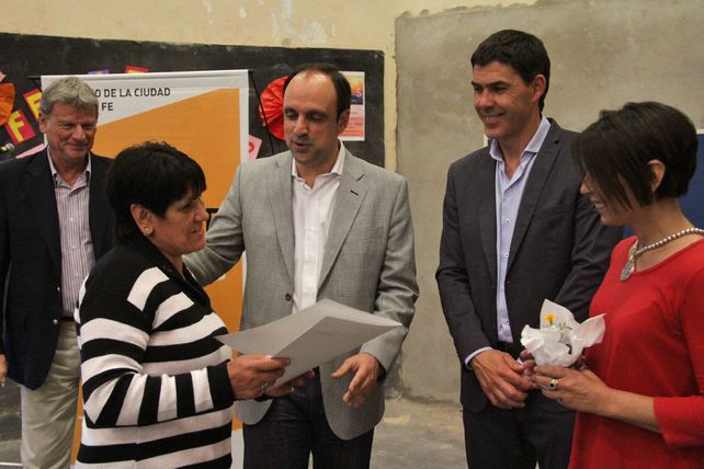 Promeba III: inauguraron obras del iluminación en el oeste de la ciudad