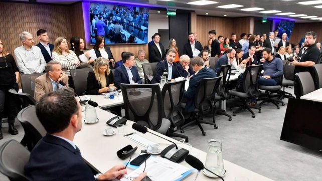 Legisladores que impulsan la investigación por la estafa $LIBRA quieren votar su presidente en una sesión a realizarse el 14 de mayo y aprobar el reglamento