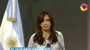 Cristina firm&oacute; el decreto para establecer feriado el pr&oacute;ximo 24 de mayo