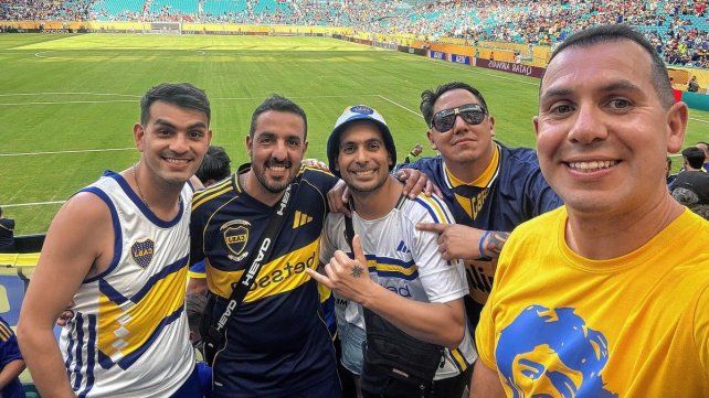 Feliz. Lucio Morales vivió una jornada emocionante desde las tribunas del Hard Rock Stadium