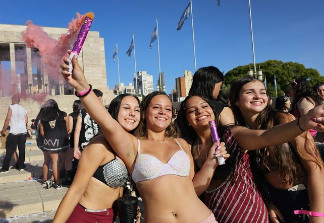 UUD, AZO, UPD y UVI: los festejos de los estudiantes secundarios que quitan el sueño a familias y docentes