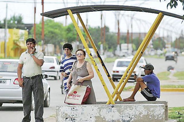Colectivos que demoran más de lo debido