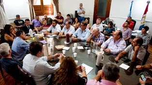 Paritaria municipal: Festram rechazó el 16,5% y hay amenazas de paro