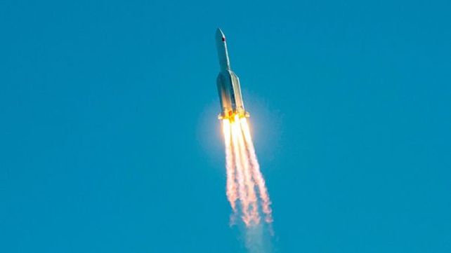 Todavía sin certezas, esperan el impacto contra la atmósfera del cohete chino sin control