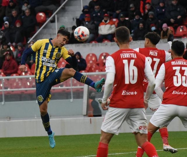 Central se plantó en cancha de Independiente y se trajo un buen empate