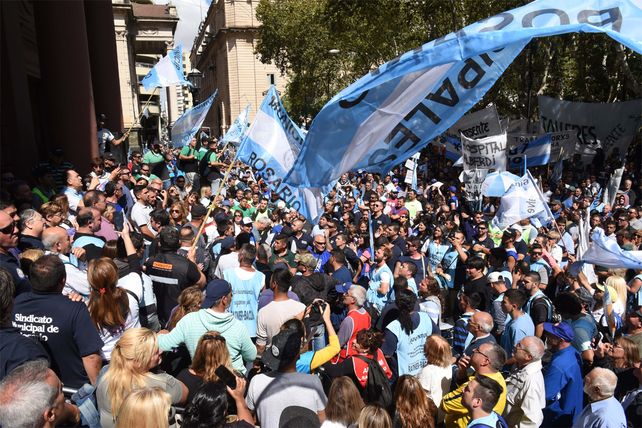 Antonio Ratner sostuvo que la idea es visibilizar la situación de los trabajadores.