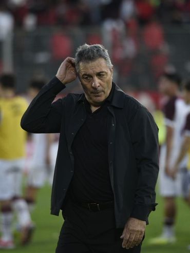 Newells: Kudelka buscará la clasificación con una zaga inédita ante Unión
