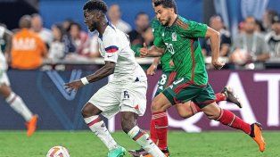 Estados Unidos goleó a México para meterse en la final de la Concacaf.