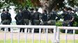 Vallas y gendarmes. Gran operativo de seguridad ante la llegada del presidente Javier Milei a Rosario