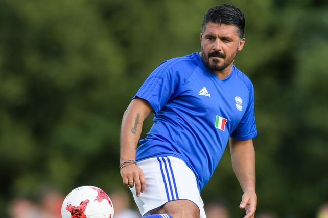 Milan acude a un ídolo para salir de la tormenta