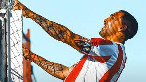 Instituto le ganó a Platense sobre el final y se prendió en la pelea de arriba