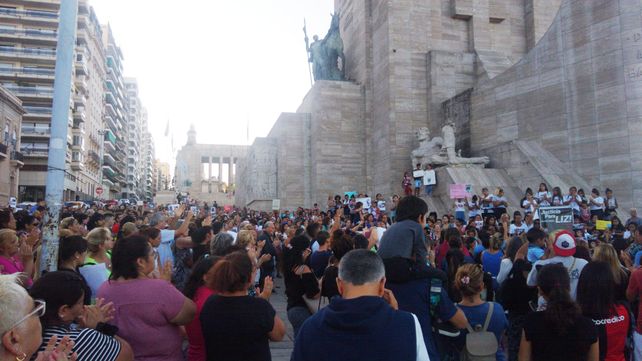 Imagen de Twitter (@monicaisabel5)