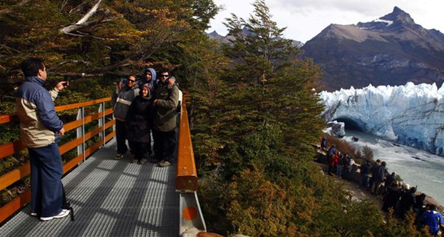 El glaciar Perito Moreno rompi&oacute; de madrugada y no se pudo ver la ca&iacute;da