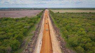 La reconstrucción del camino que une Viale y el arroyo Durazno tiene un 45% de avance