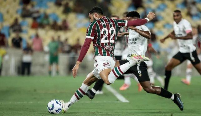 El ex-Newells Juan Pablo Freytes fue titular en Fluminense.