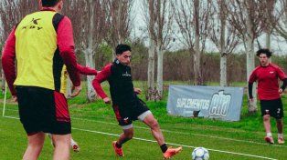 Delfino mete mano en Colón: dos cambios para recibir a Morón
