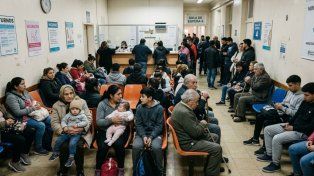 Desde 2023 las obras sociales perdieron más de un millón de afiliados que sobrecargan los hospitales públicos
