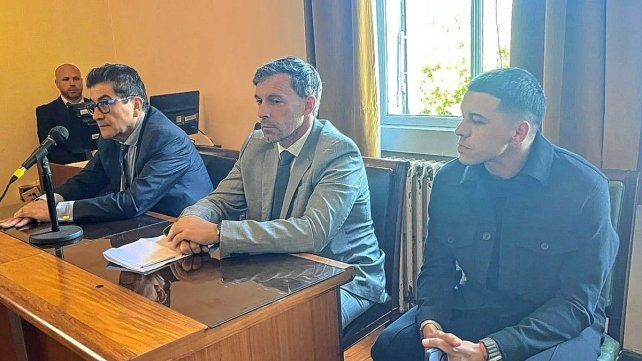 Condenaron al ex futbolista Diego García a 6 años y 8 meses de prisión por abuso sexual Condenaron al ex futbolista Diego García a 6 años y 8 meses de prisión por abuso sexual