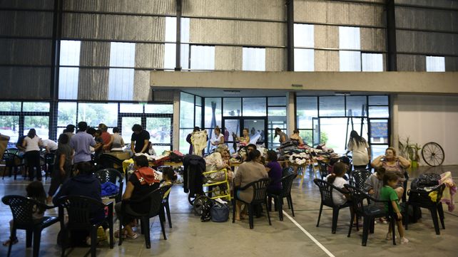 Centro de evacuados en Arroyo Seco.
