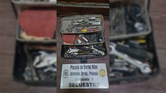 Ocurrió en la madrugada de este sábado en Paraná. La policía no logró detenerlo