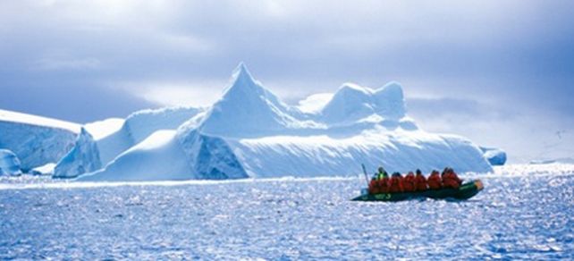 Cinco pa&iacute;ses debaten soberan&iacute;a sobre el Artico y su petr&oacute;leo
