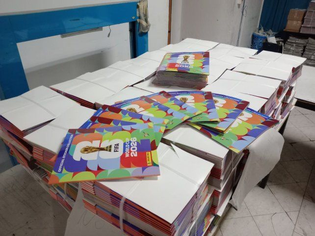 El domingo 17 los lectores podrán conseguir el esperado álbum de Panini del Mundial. Ya está en UNO.