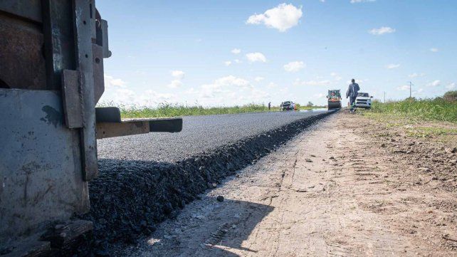 La Ruta A03 se encuentra ubicada entre los departamentos La Paz y Paraná