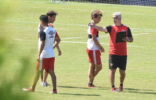 En el campo. De Felippe fue director técnico de Newell’s en 2018