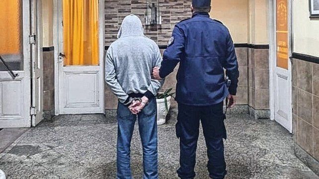 Concordia: un hombre fue detenido por masturbarse frente a niños.