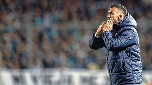Carlos Tévez está realizando una gran campaña como entrenador de Independiente.