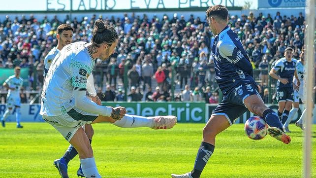 Gimnasia empató con Sarmiento en un partido polémico
