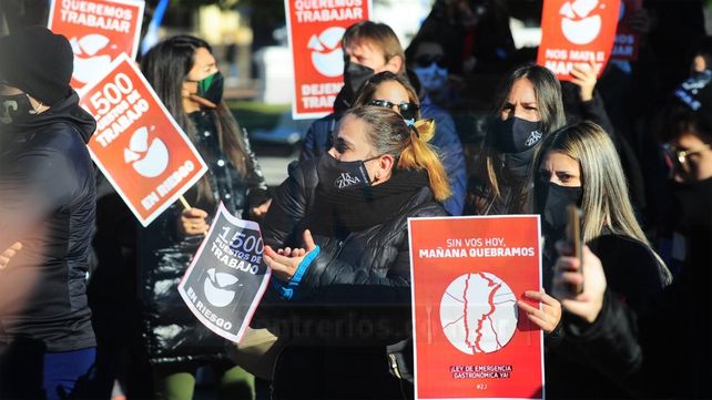 Crisis: gastronómicos, hoteleros y gimnasios de Paraná piden que los dejen trabajar