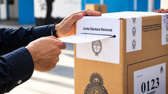 Milei y el peronismo frente a las elecciones presidenciales de 2027: qué reveló una nueva encuesta